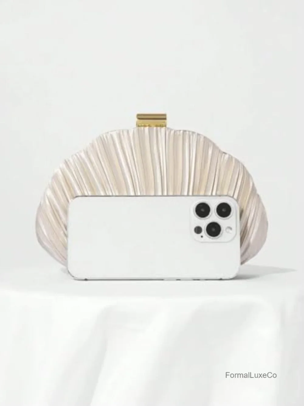 Shell Shaped Clutch Purse With Chain Strap Ruched Crossbody Evening Bag